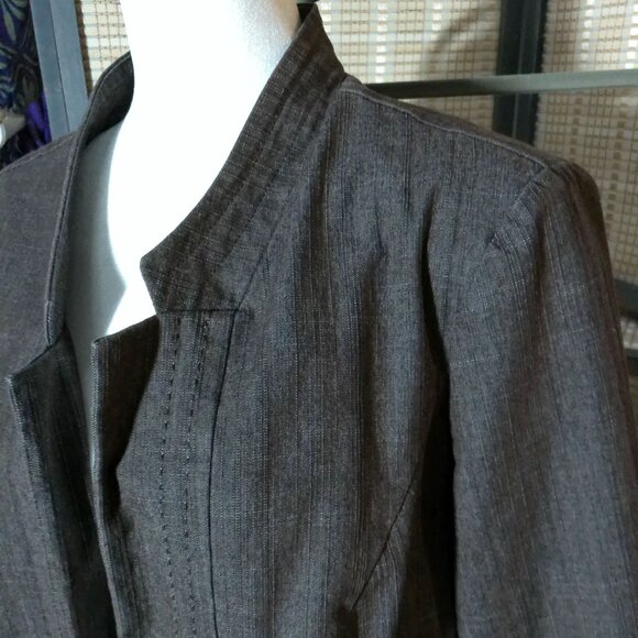 Roz & Ali Brown 3/4 Sleeve Moto-styled Jacket - Picture 4 of 7
